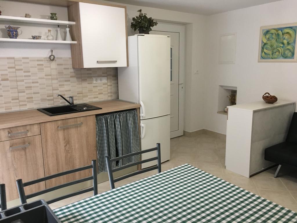 Apartment Filipas Cres Exterior photo