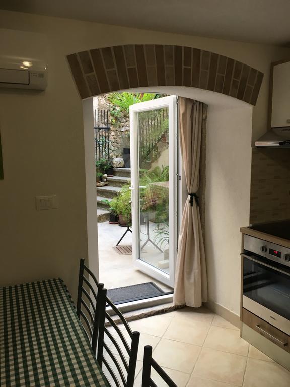 Apartment Filipas Cres Exterior photo