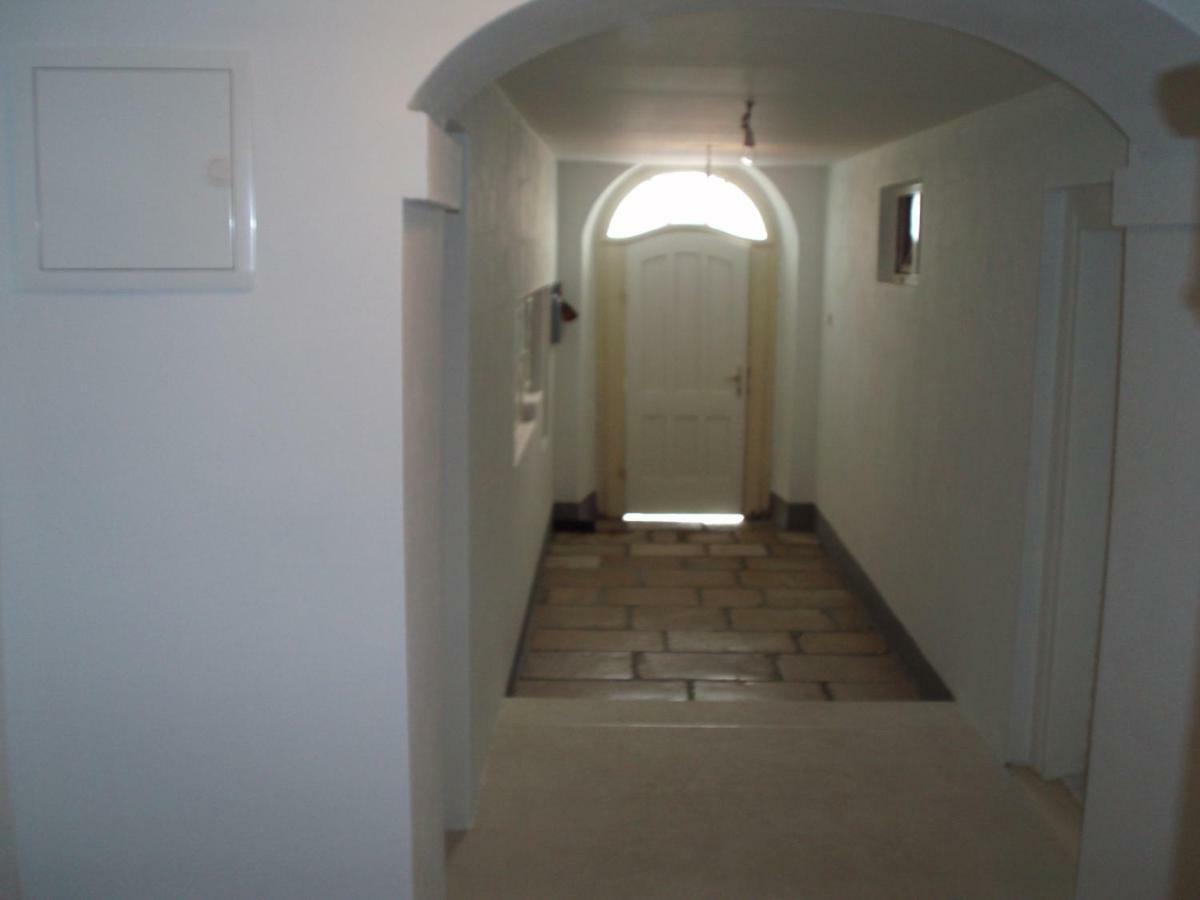 Apartment Filipas Cres Exterior photo